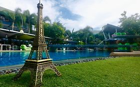 โมเมนโต รีสอร์ท